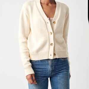 Faherty Cream V-Neck Button Cardigan